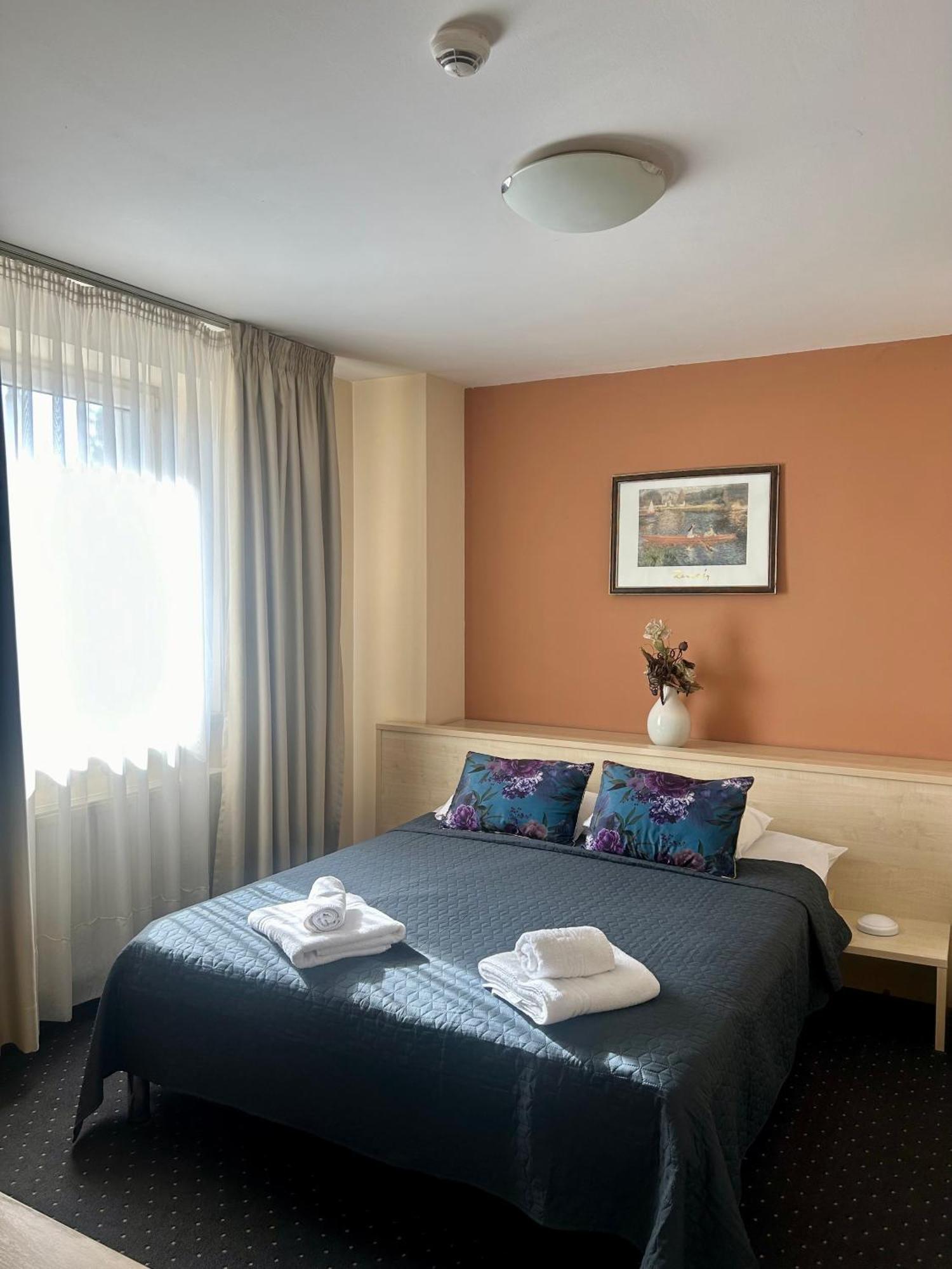 Hotel Pacific Τιμισοάρα Εξωτερικό φωτογραφία