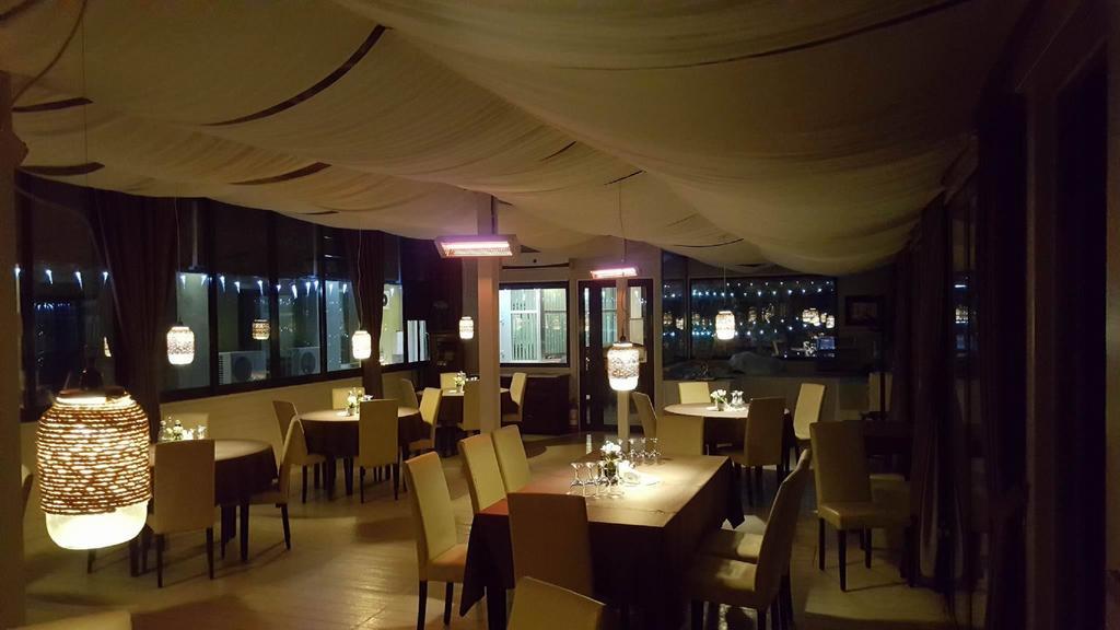 Hotel Pacific Τιμισοάρα Εξωτερικό φωτογραφία